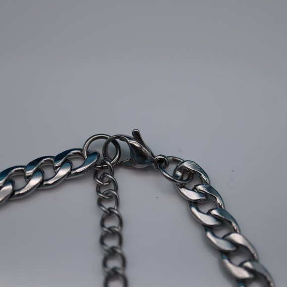 14th and Union Men's 20 Inch Length Silver Tone‎ Chain Link Necklace - Picture 5 of 7